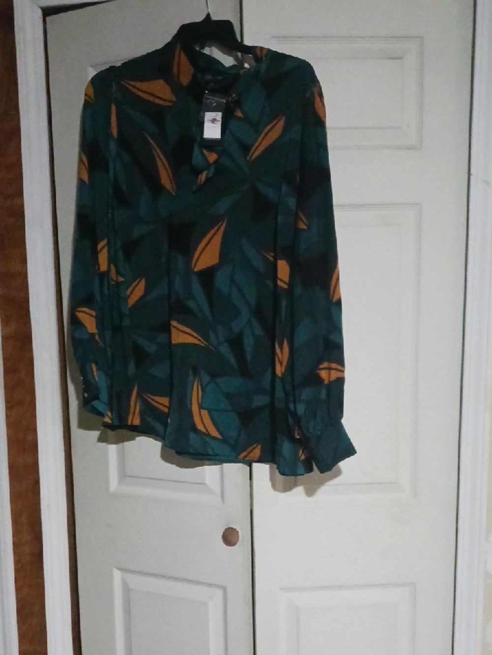 City Chic Teal Green & Mustard Leaf Print Blouse